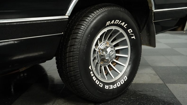1988-dodge-ramcharger-for-sale (18)