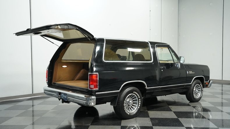 1988-dodge-ramcharger-for-sale (23)