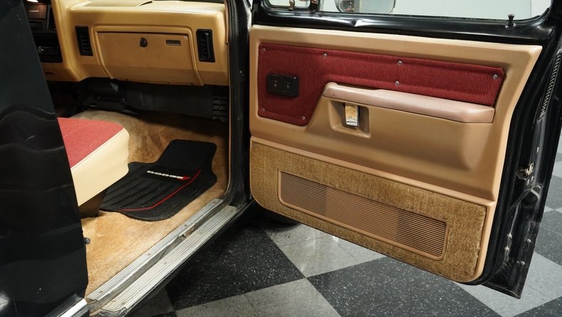1988-dodge-ramcharger-for-sale (27)