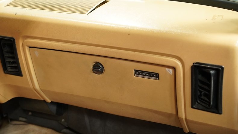 1988-dodge-ramcharger-for-sale (28)