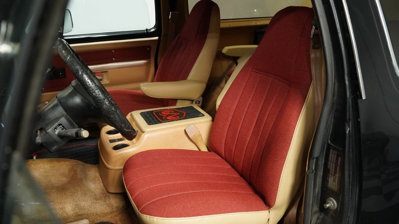 1988-dodge-ramcharger-for-sale (33)