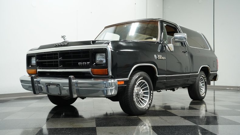 1988-dodge-ramcharger-for-sale (58)