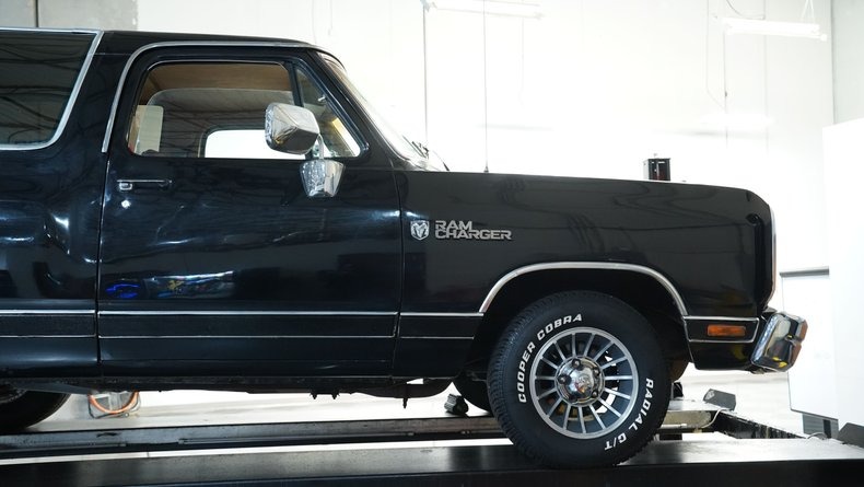 1988-dodge-ramcharger-for-sale (6)