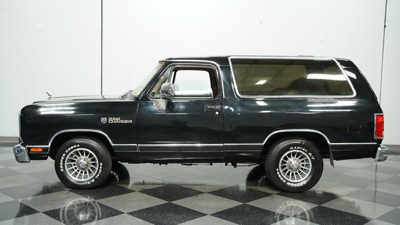 1988-dodge-ramcharger-for-sale (71)