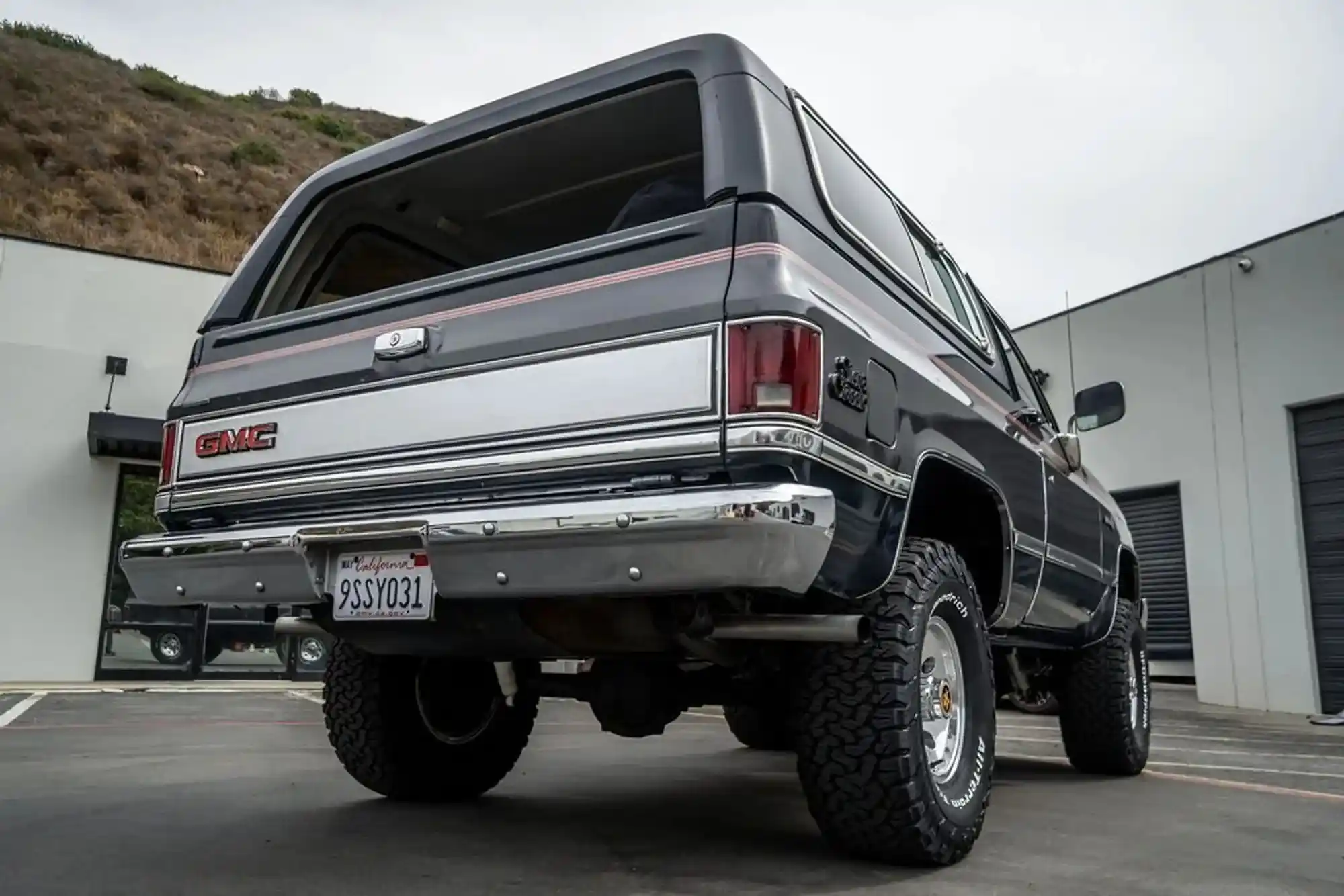 1988-gmc-jimmy-sierra-classic-for-sale-laguna-beach-ca-13