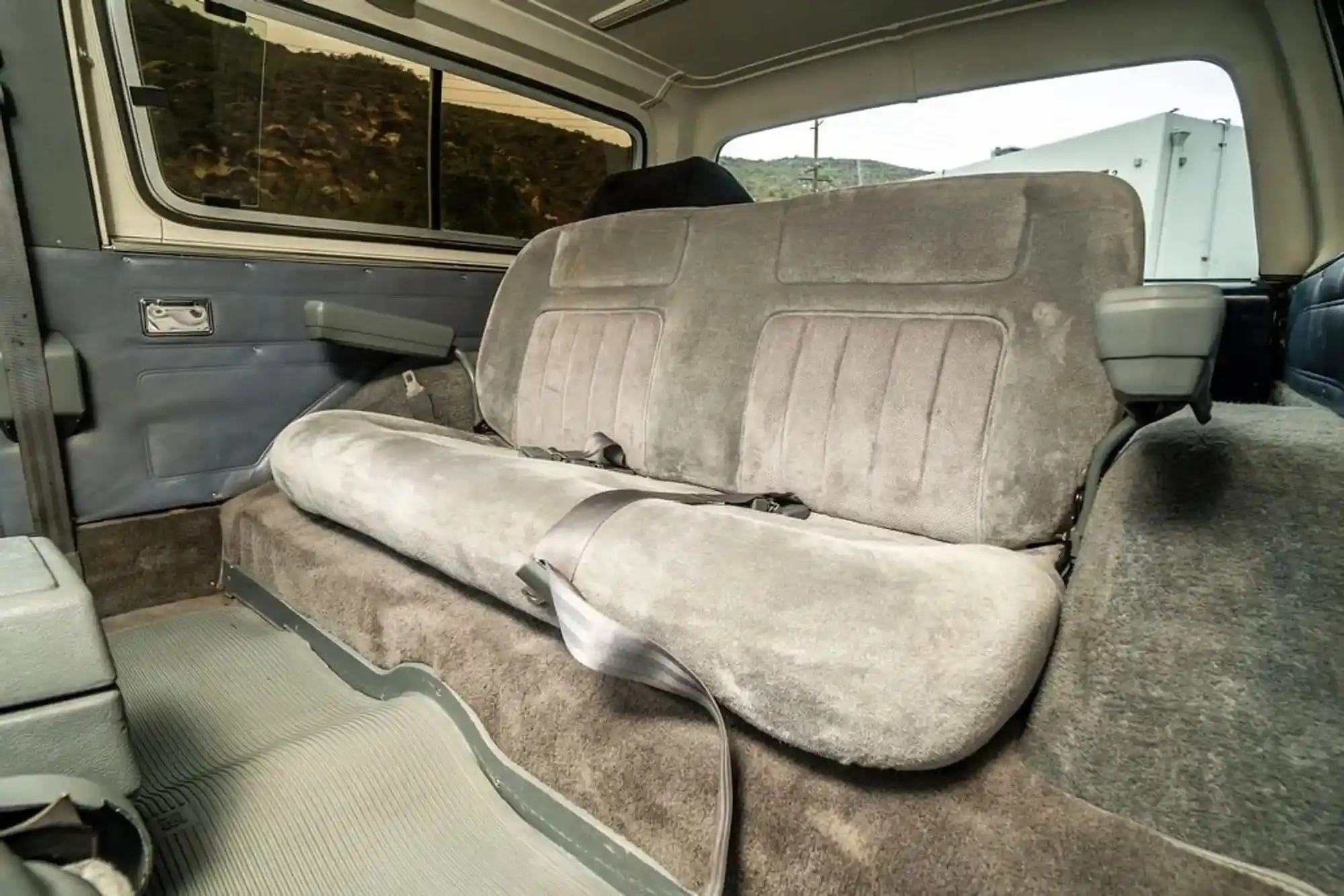 1988-gmc-jimmy-sierra-classic-for-sale-laguna-beach-ca-57