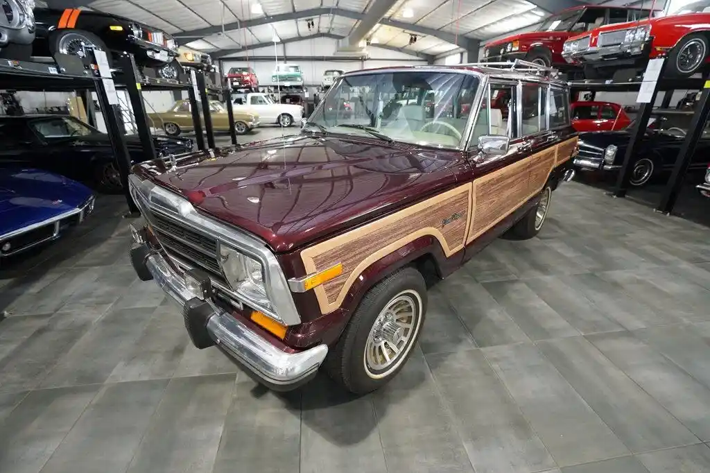 1988-jeep-grand-wagoneer-for-sale-boerne-tx-2
