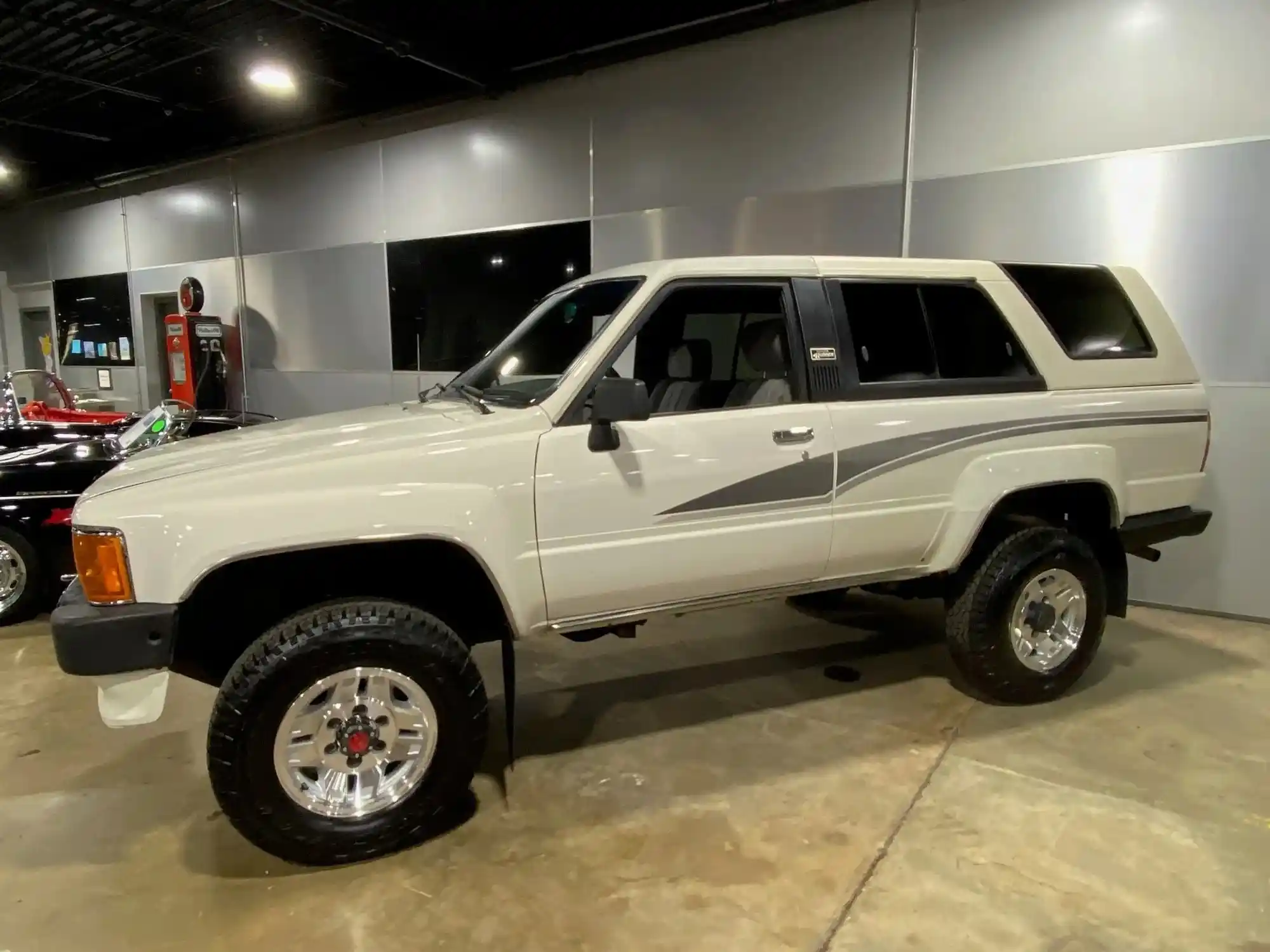 1989-toyota-4runner-sr5-v6-for-sale-collierville-tn-1