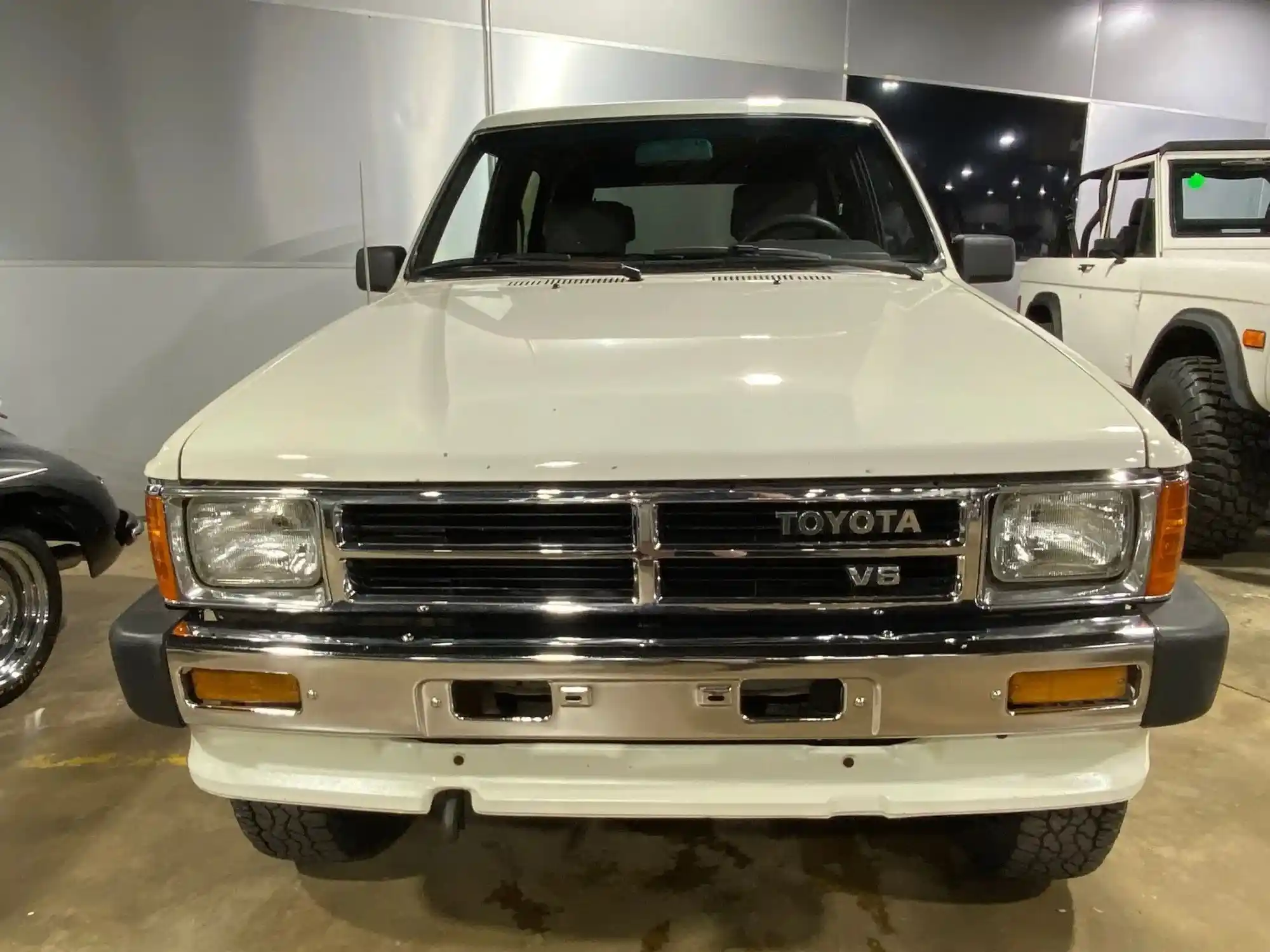 1989-toyota-4runner-sr5-v6-for-sale-collierville-tn-6