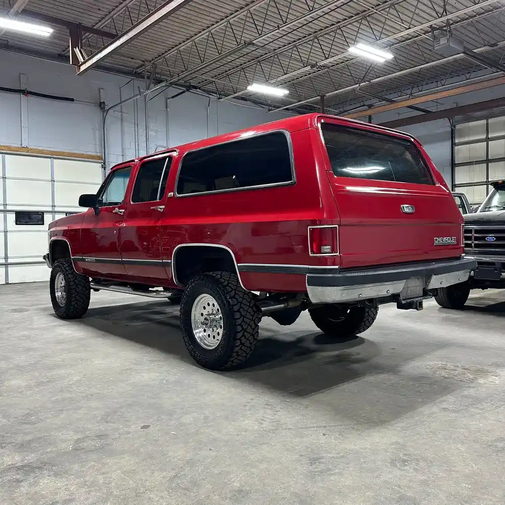 1990-chevrolet-suburban-2500-for-sale-elkhart-in-03
