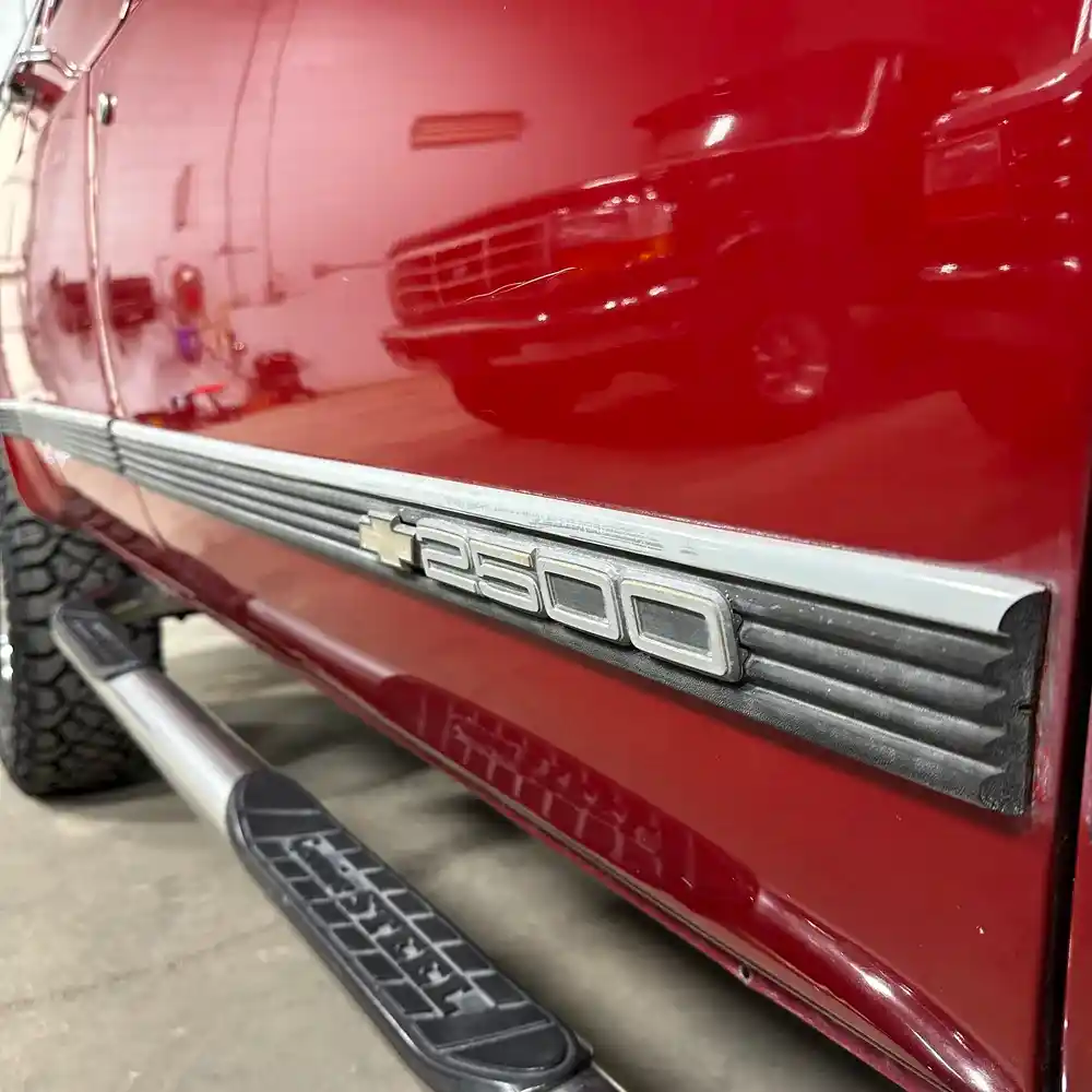 1990-chevrolet-suburban-2500-for-sale-elkhart-in-07