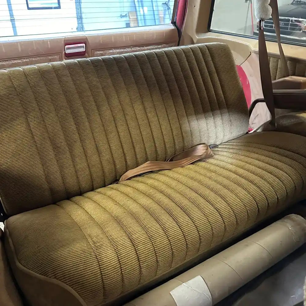 1990-chevrolet-suburban-2500-for-sale-elkhart-in-31
