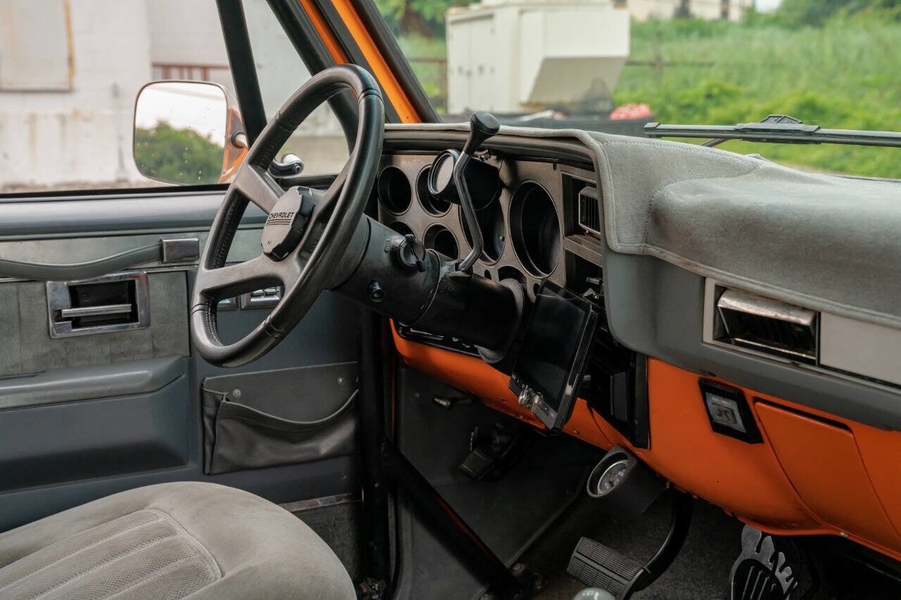 1990-chevy-blazer-for-sale (24)