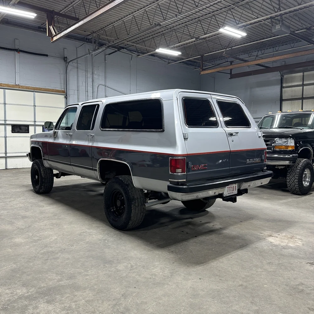 1990-gmc-suburban-for-sale-elkhart-in-02
