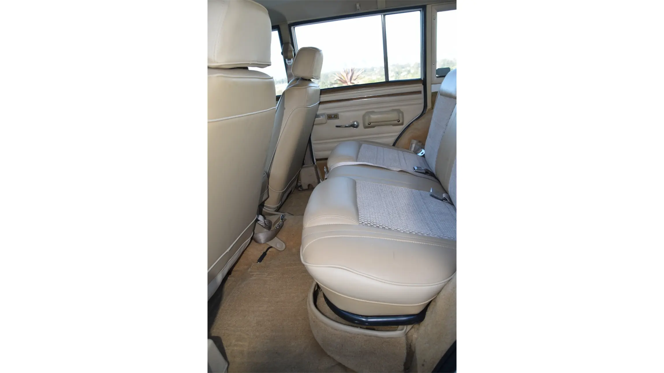 1990-jeep-grand-wagoneer-for-sale-nipomo-ca-05