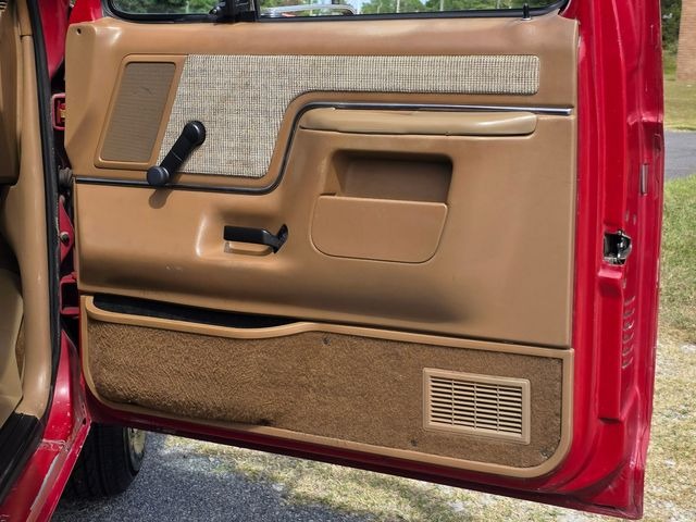 1991-ford-f150-xlt-lariat-for-sale (17)