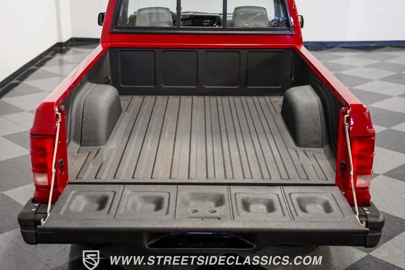 1991-jeep-comanche-pioneer (29)