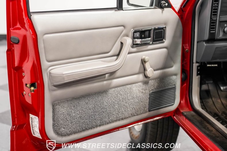 1991-jeep-comanche-pioneer (45)