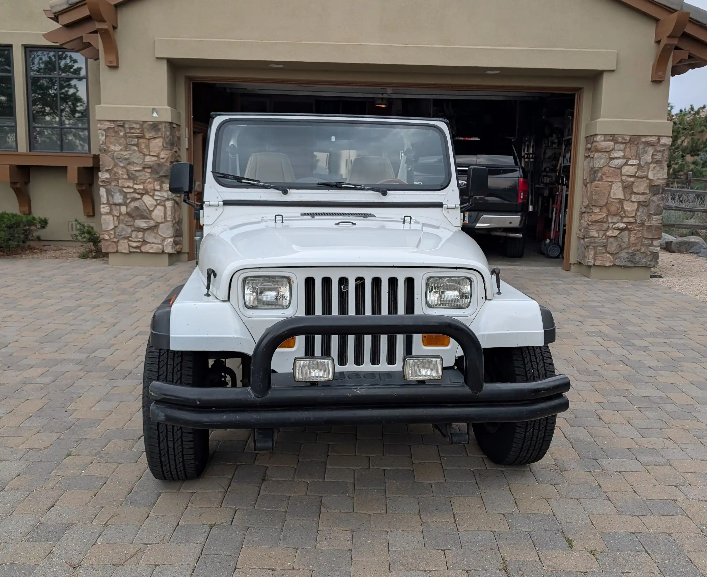 1991-jeep-wrangler-for-sale-03