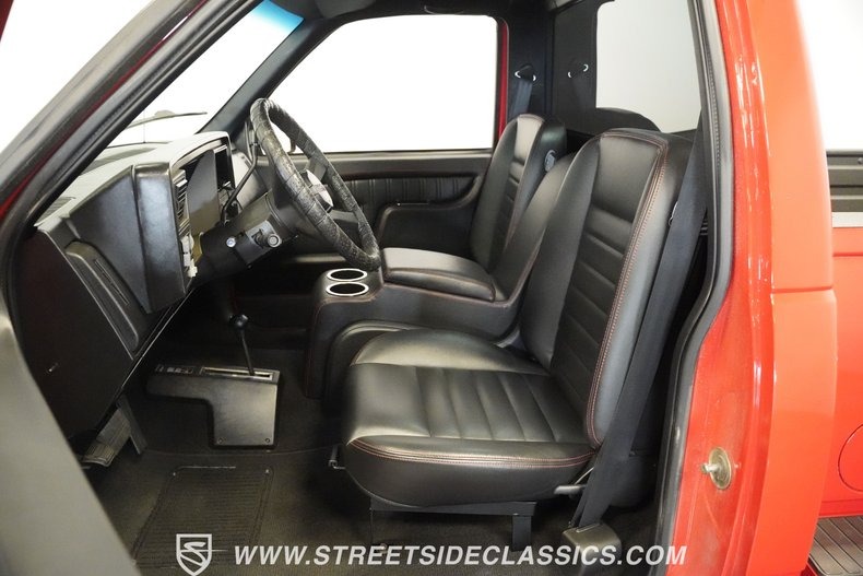 1992-chevy-c1500-ls-restomod (22)