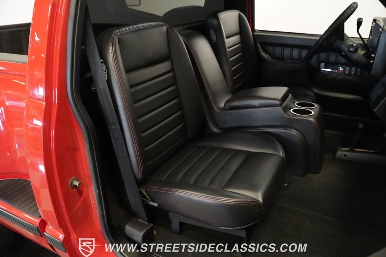 1992-chevy-c1500-ls-restomod (27)