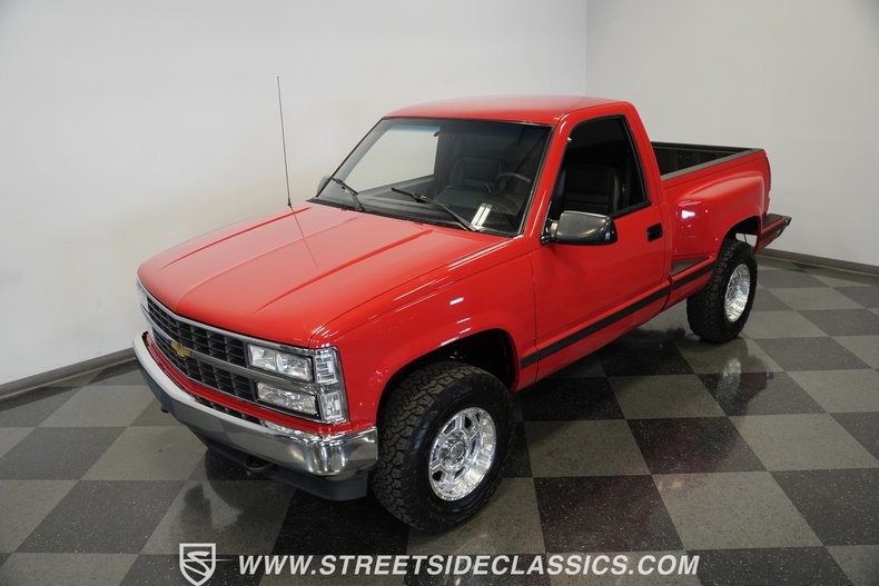 1992-chevy-c1500-ls-restomod (59)