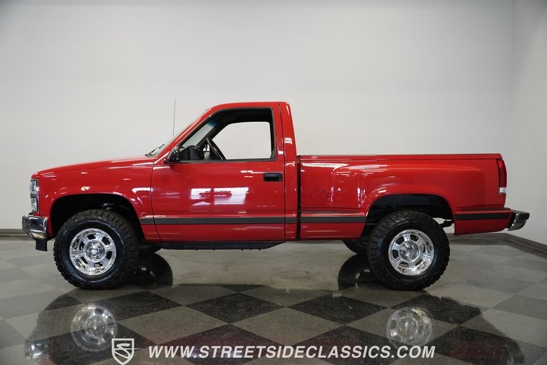 1992-chevy-c1500-ls-restomod (64)