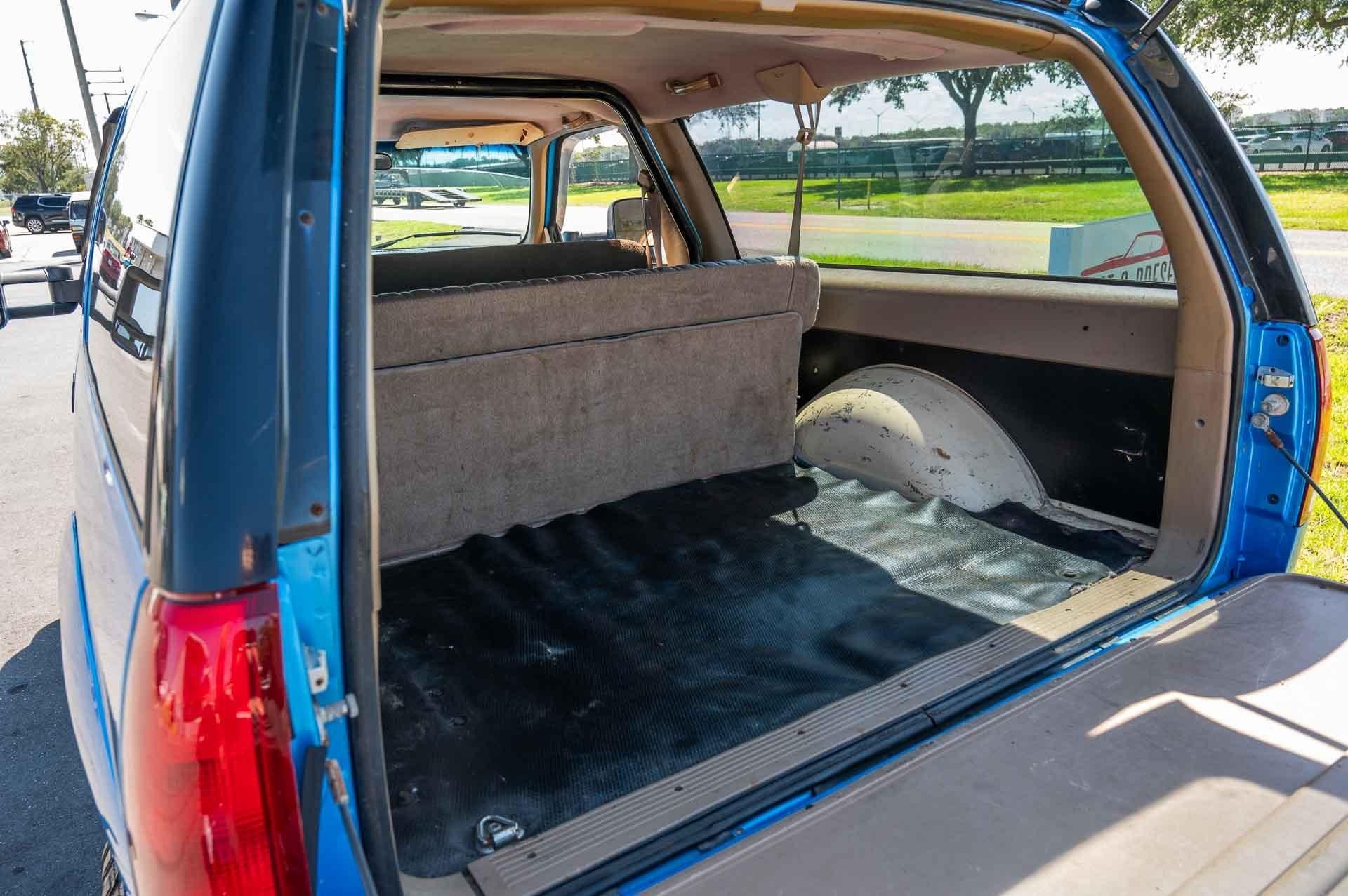 1992-gmc-yukon-sl (13)