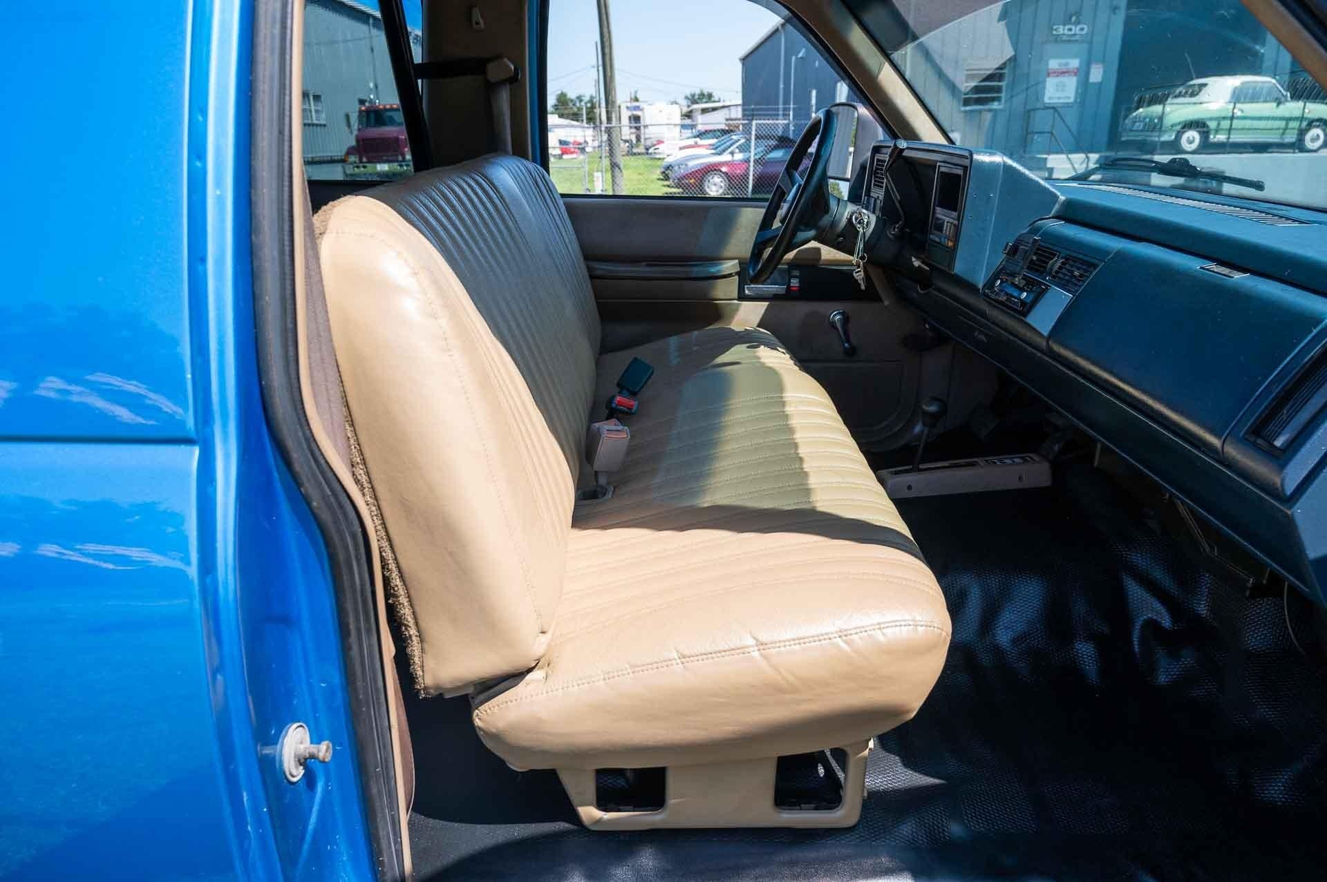1992-gmc-yukon-sl (82)