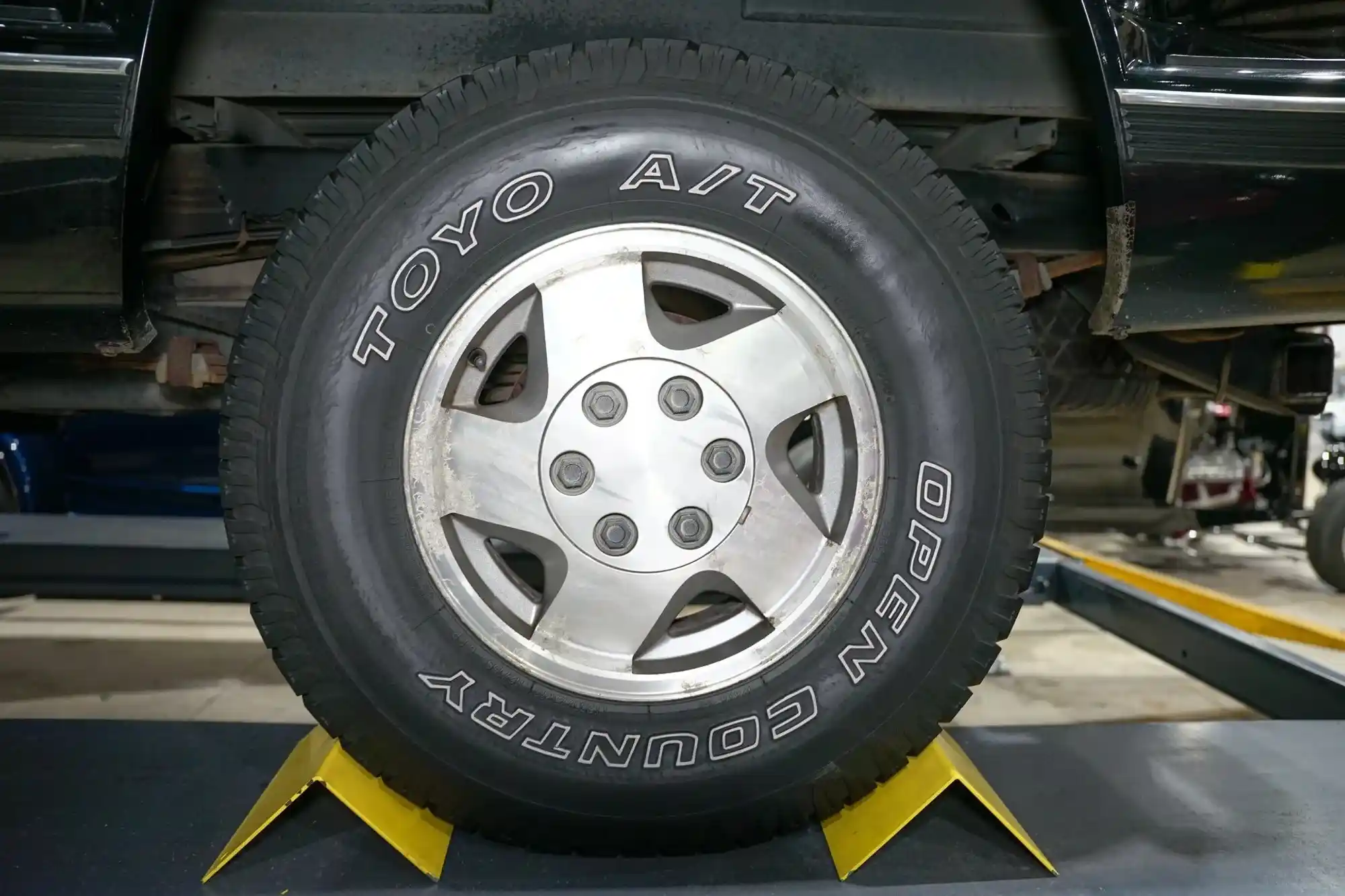 1993-chevrolet-k1500-z71-4x4-stepside-for-sale-grand-rapids-mi-44