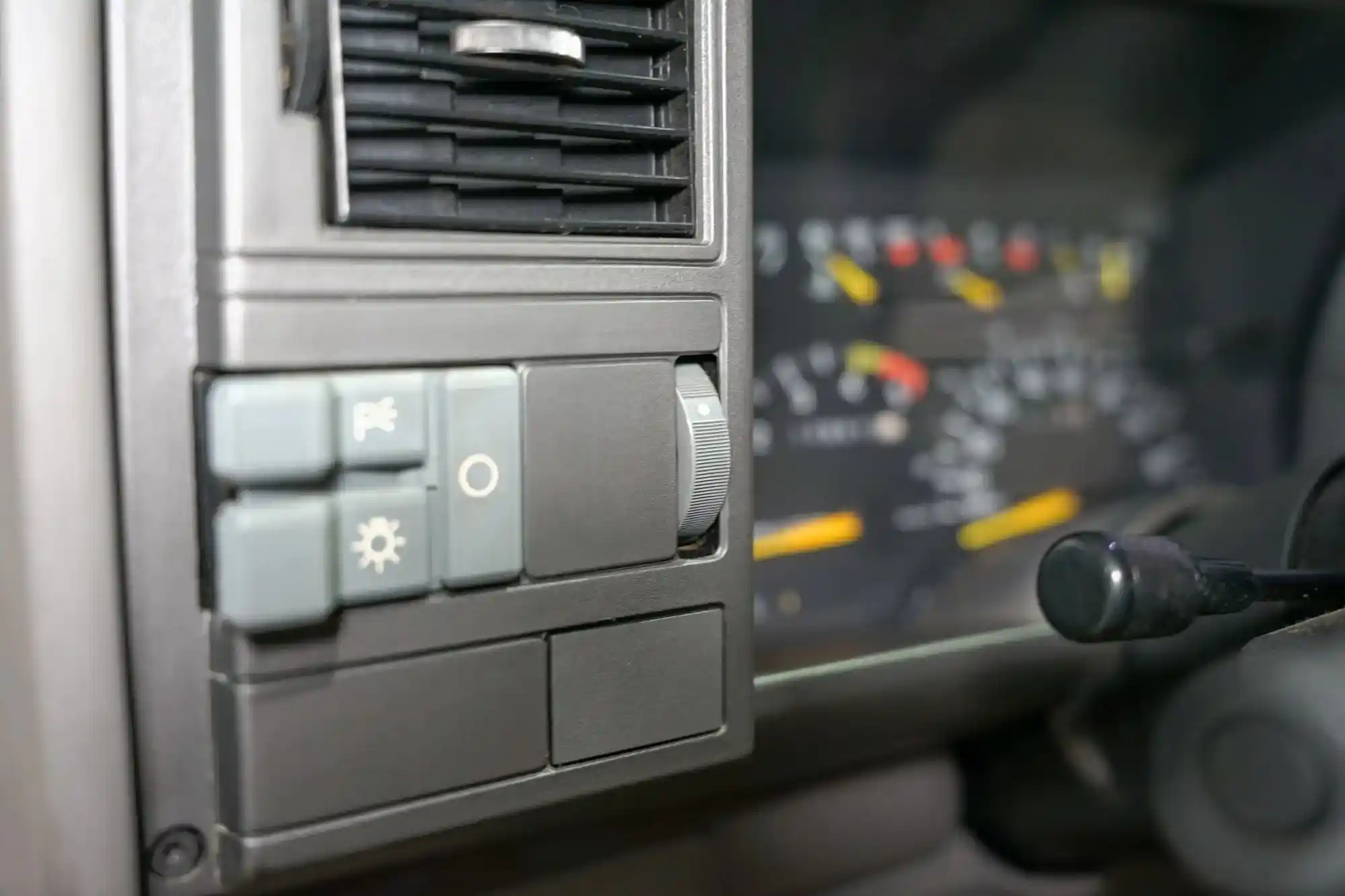 1993-chevrolet-k1500-z71-4x4-stepside-for-sale-grand-rapids-mi-75