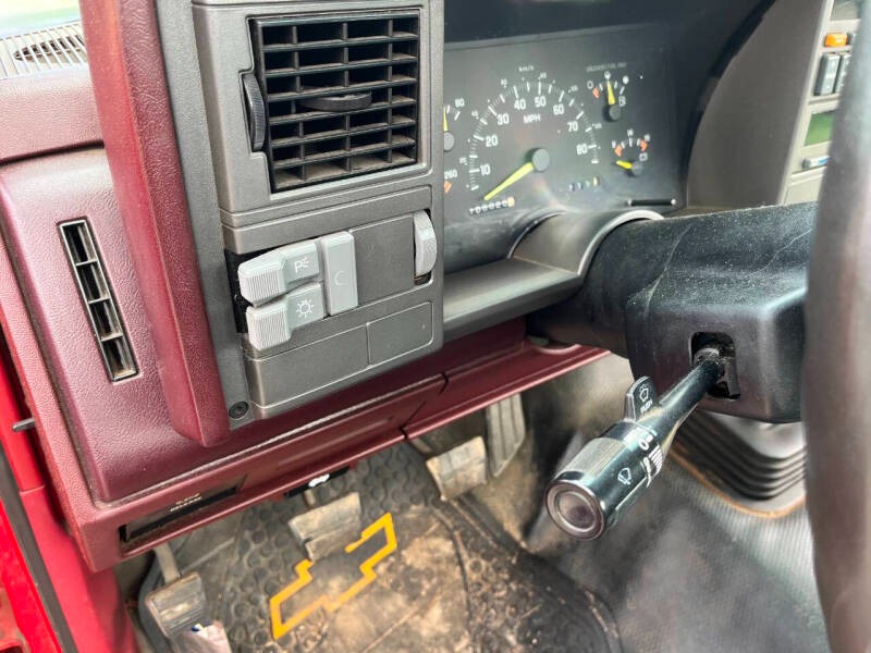 1993-chevy-ck-1500 (15)