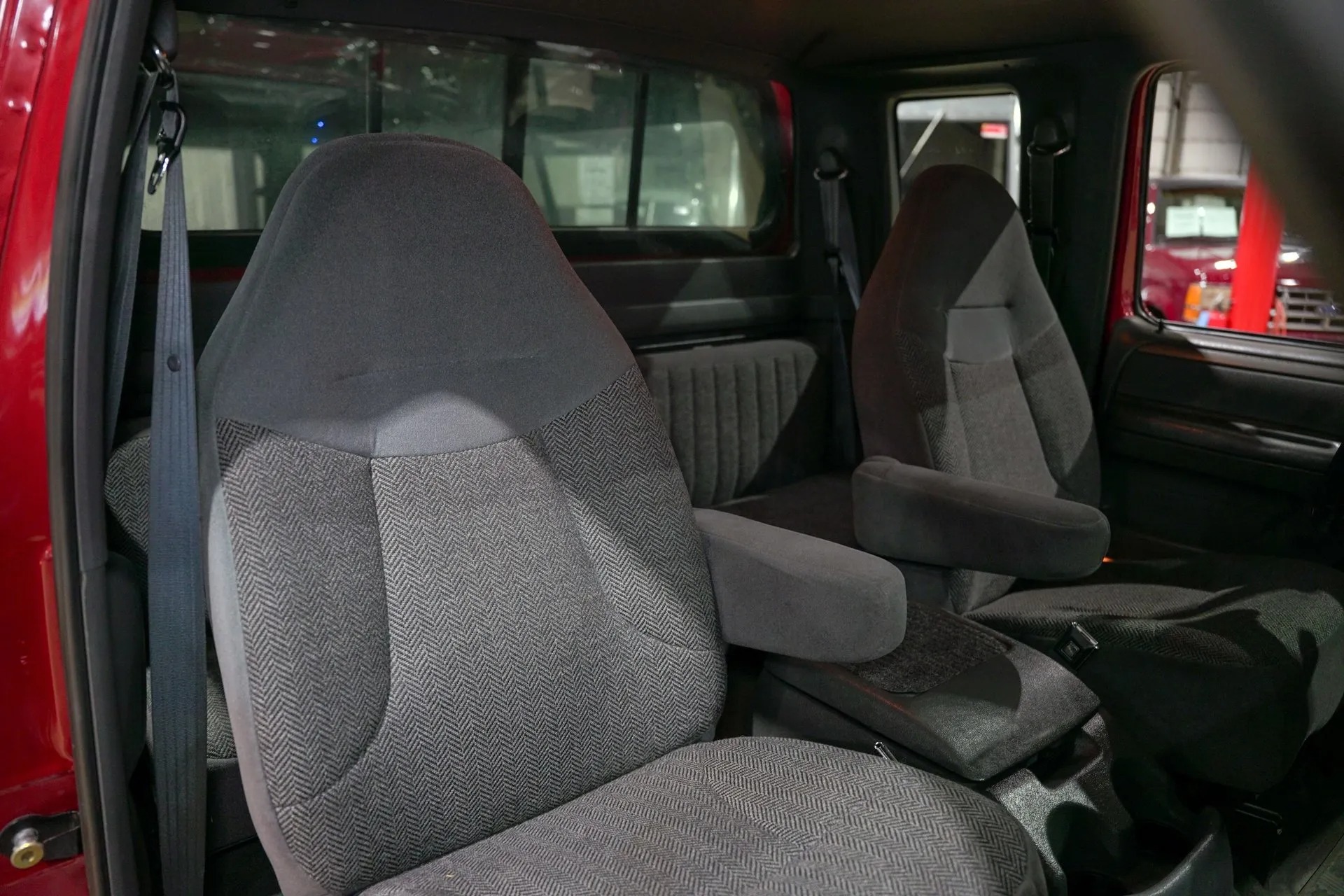 1993-ford-f250-xlt (76)