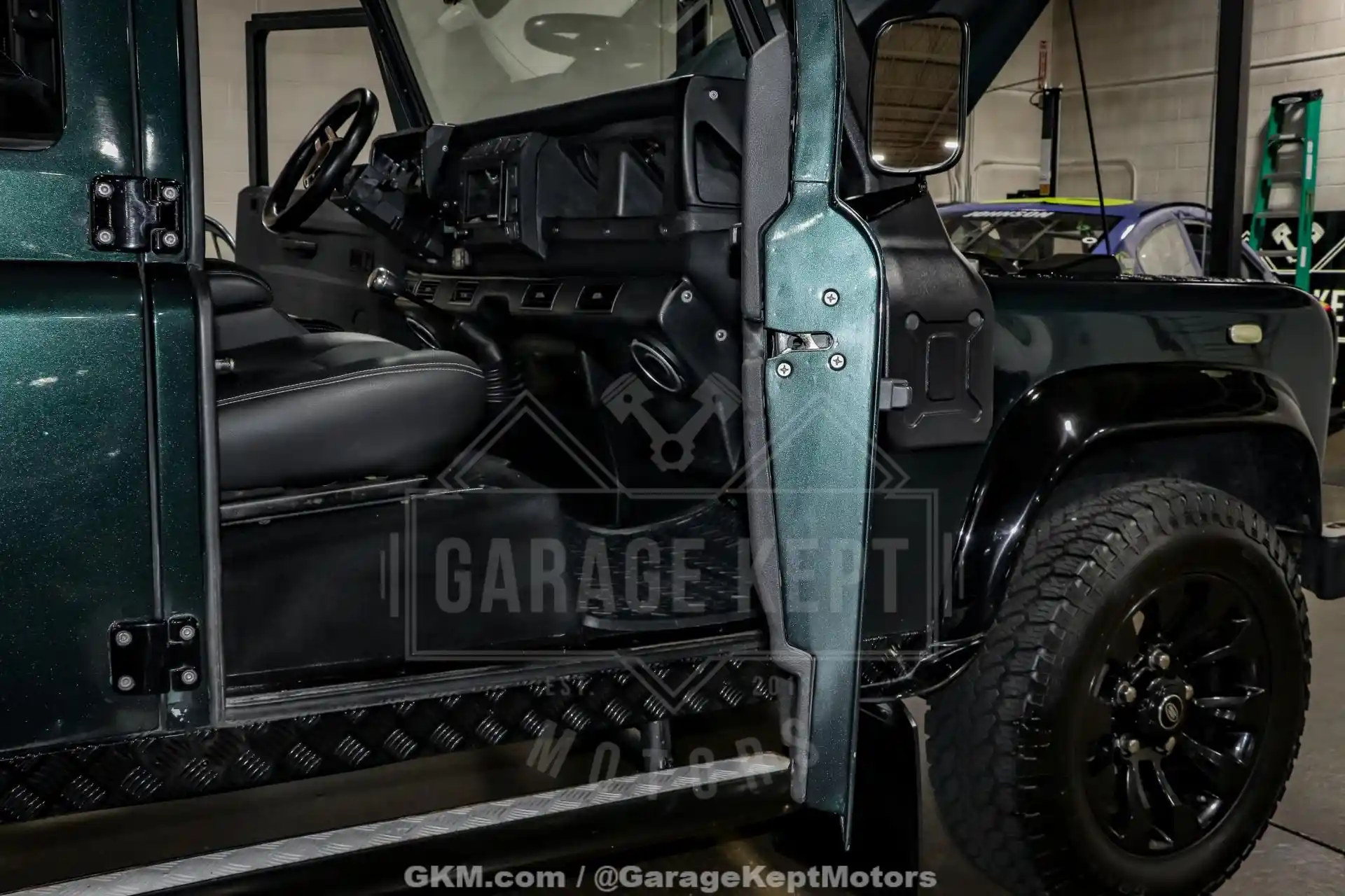 1993-land-rover-defender-110-for-sale-grand-rapids-mi-60