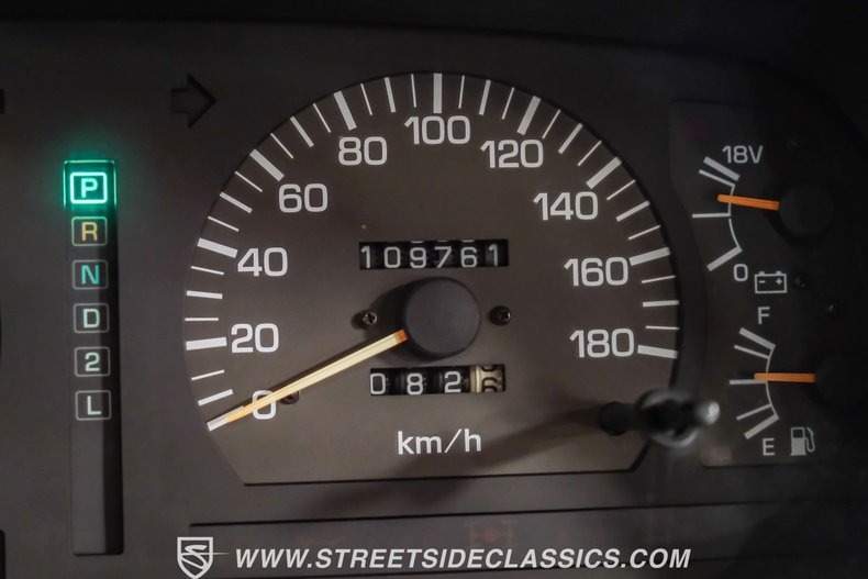 1993-toyota-land-cruiser-fzj80-vx-for-sale (59)