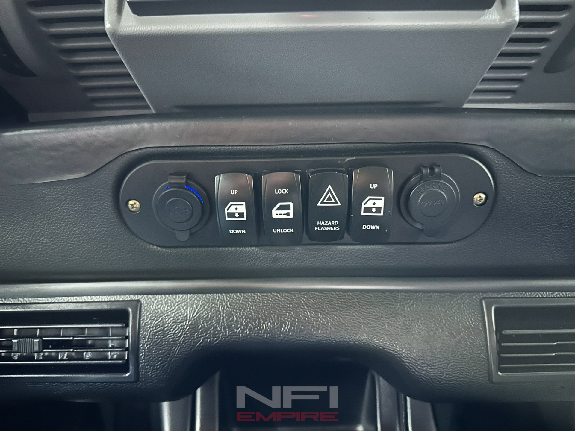 1994-land-rover-defender-90 (26)