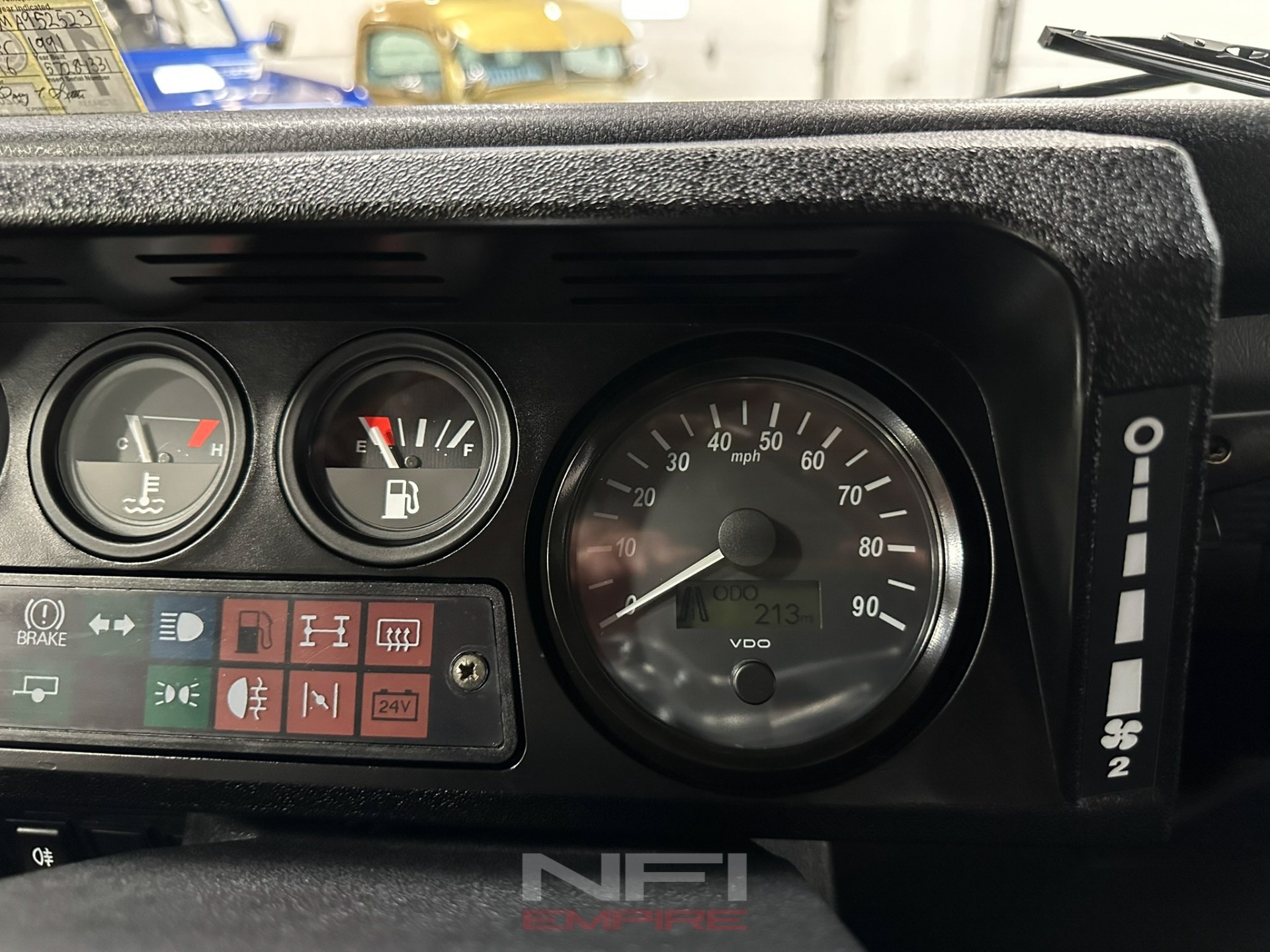 1994-land-rover-defender-90 (28)