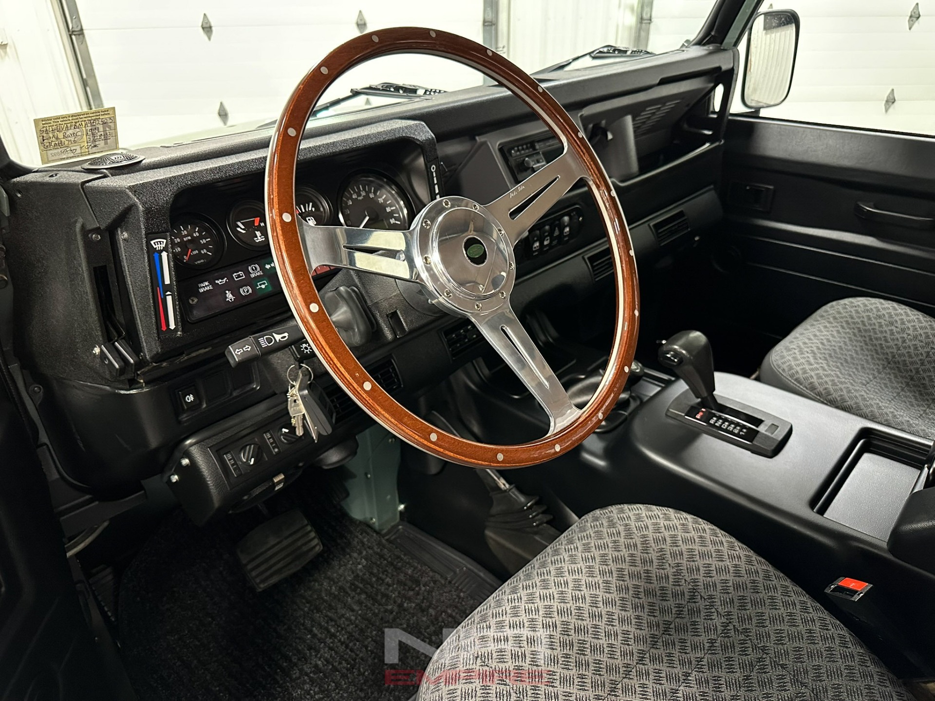 1994-land-rover-defender-90 (31)