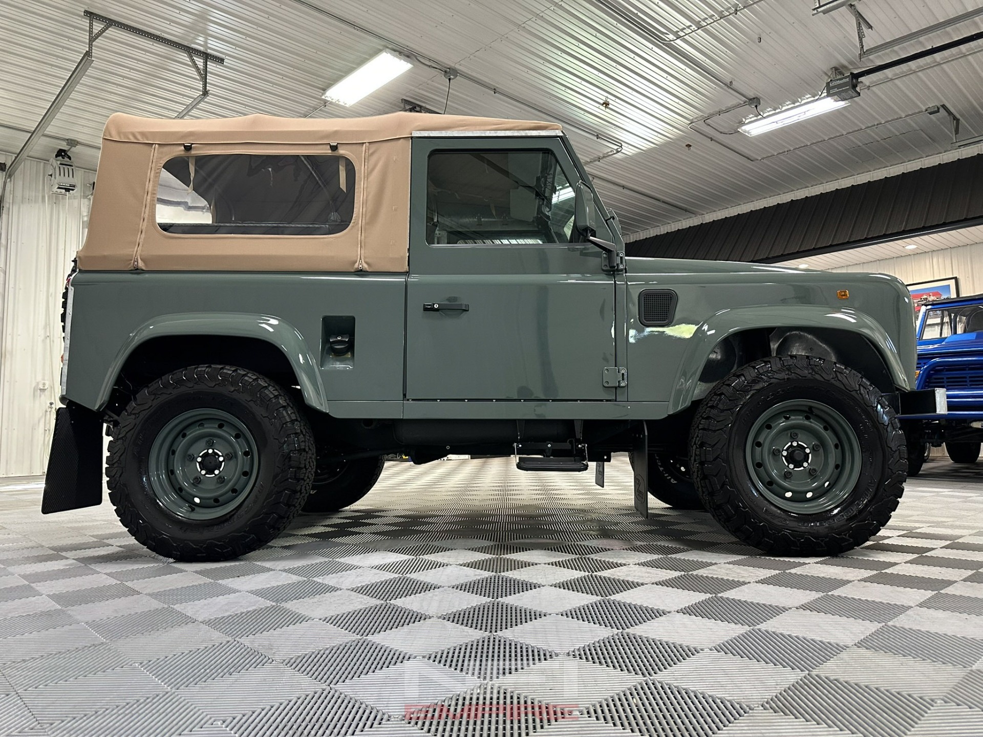 1994-land-rover-defender-90 (37)