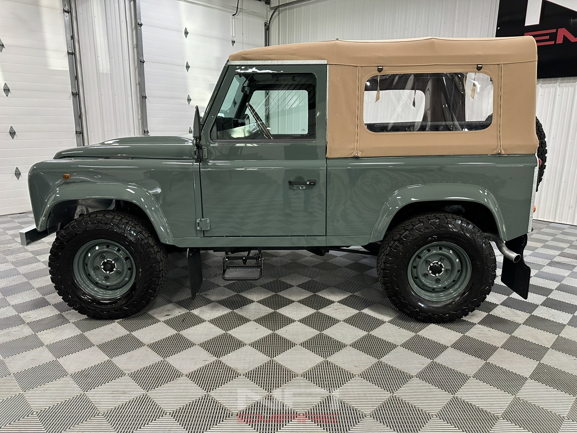 1994-land-rover-defender-90 (50)