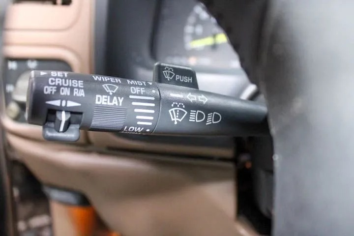 1995-chevy-tahoe-ls-for-sale (11)