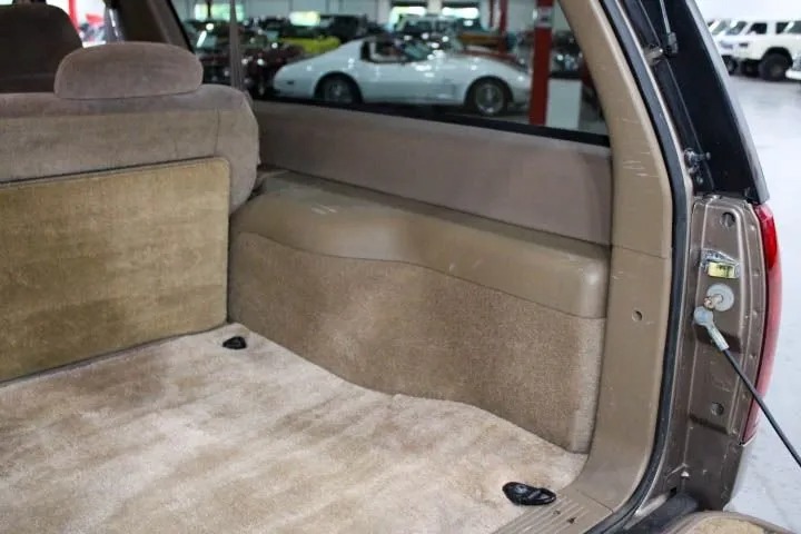 1995-chevy-tahoe-ls-for-sale (40)