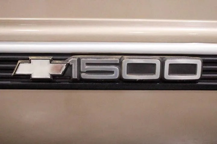 1995-chevy-tahoe-ls-for-sale (65)