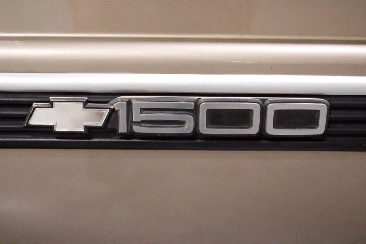 1995-chevy-tahoe-ls-for-sale (66)