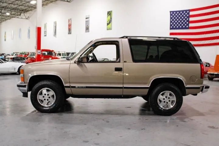 1995-chevy-tahoe-ls-for-sale (90)