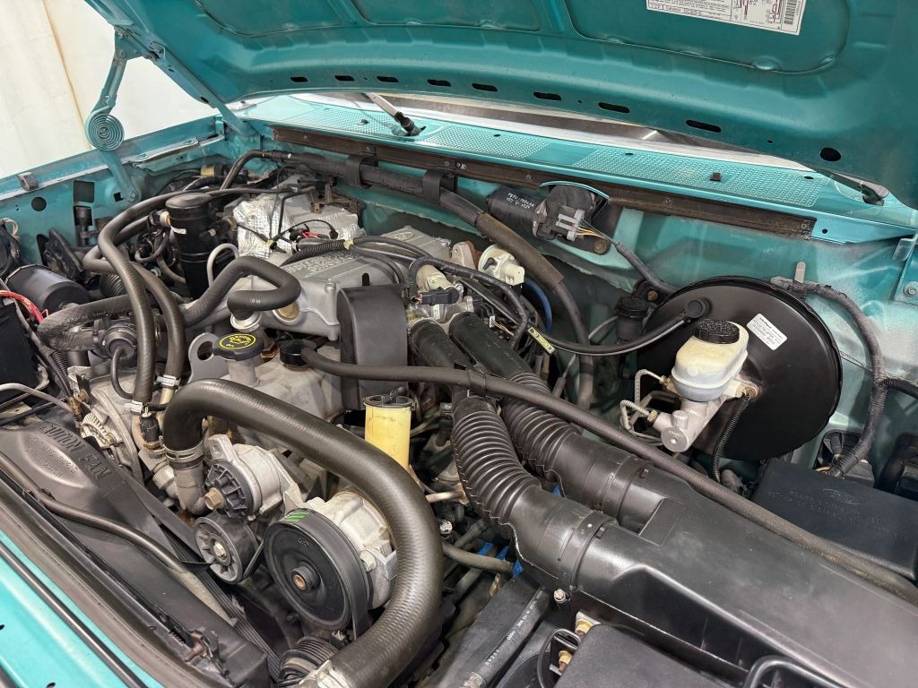 1995-ford-f150-regular-cab (7)