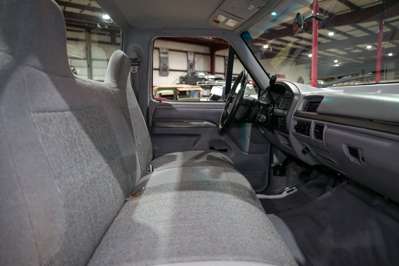 1995-ford-f150-xlt-4x4-for-sale-grand-rapids-mi-19