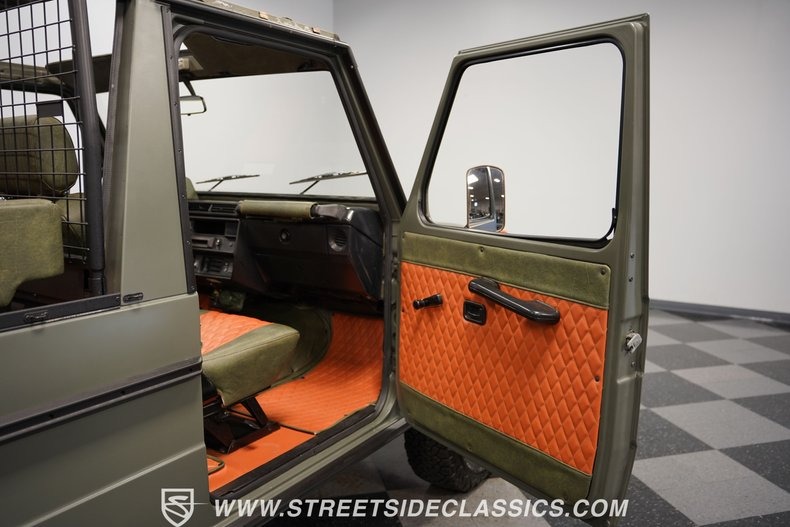 1995-mercedes-benz-230ge-puch (22)