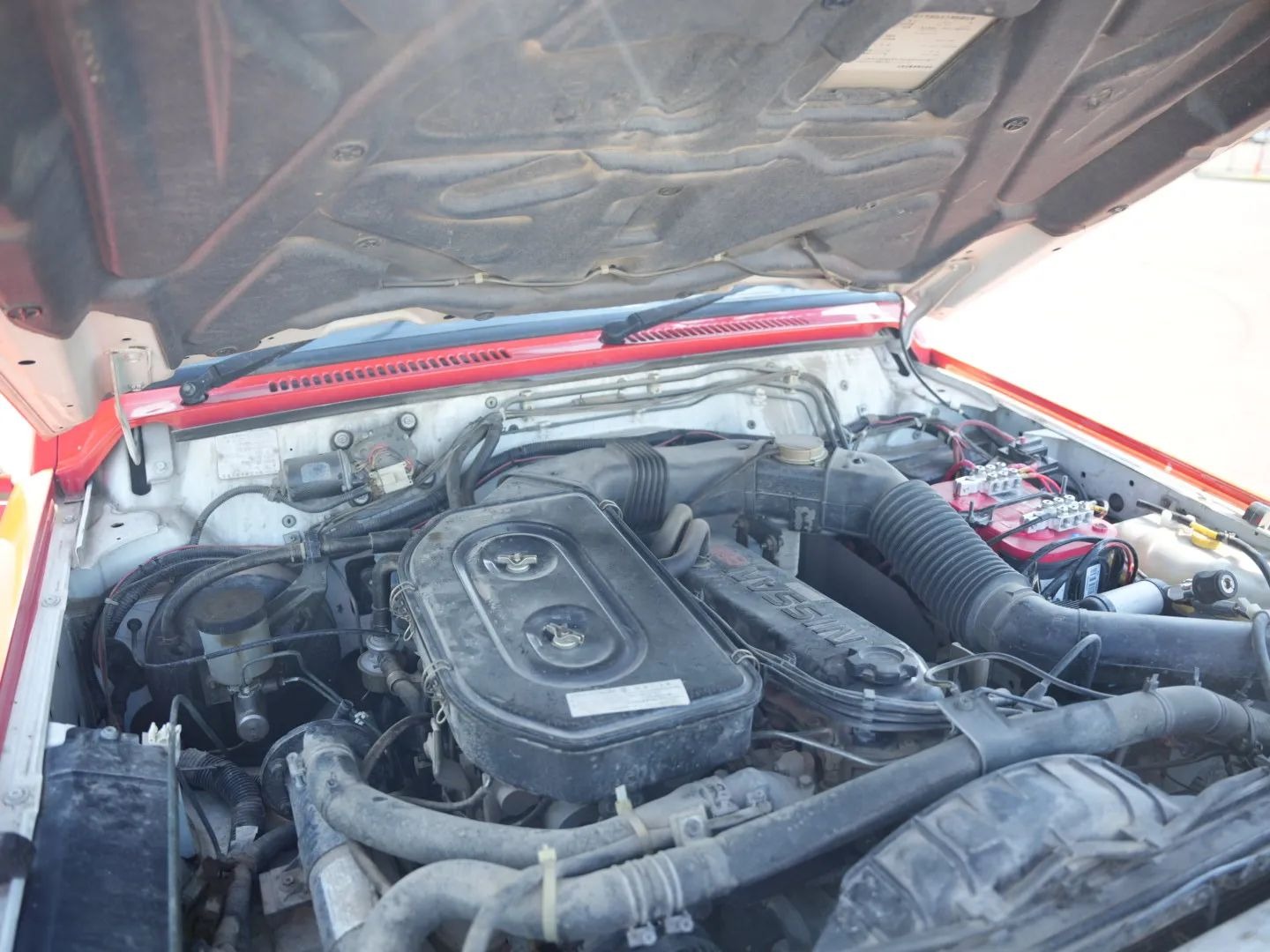 1995-nissan-safari-fire-truck (11)
