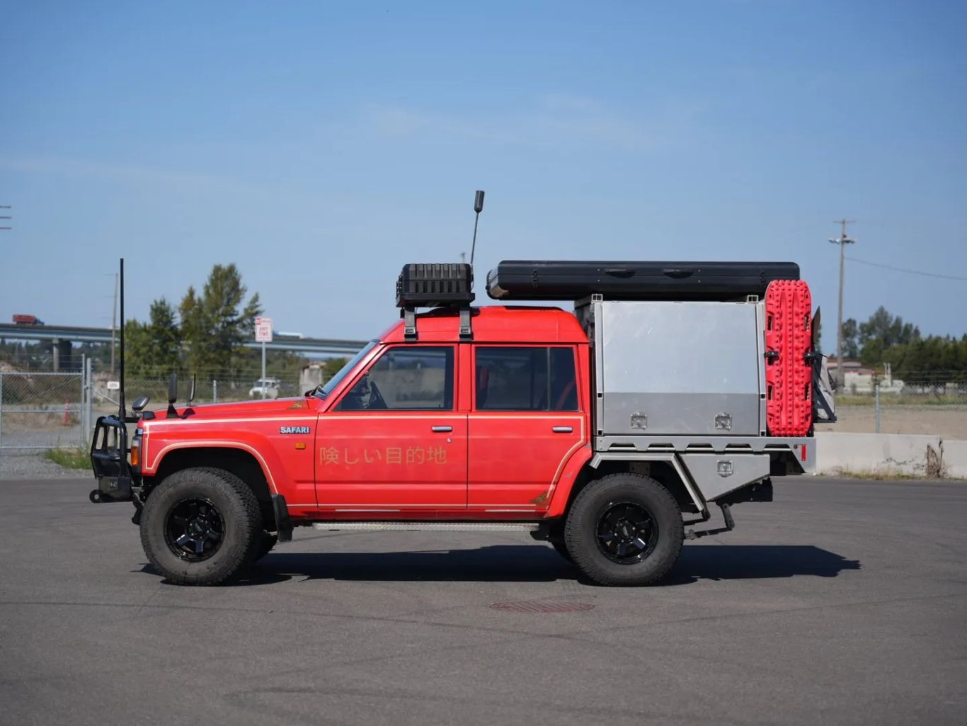 1995-nissan-safari-fire-truck (145)